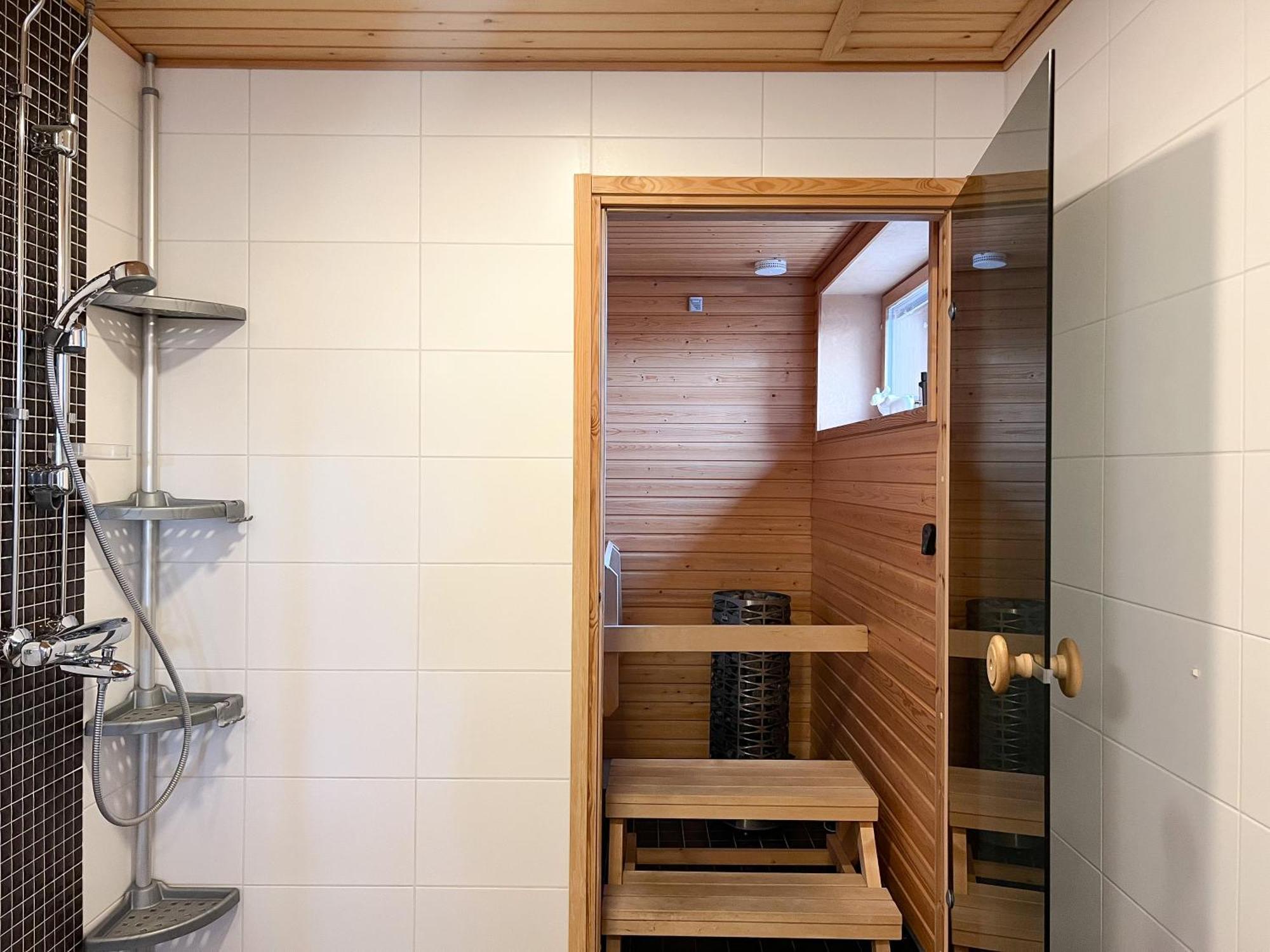 Aurora Penthouse & Suites Рованиеми Экстерьер фото
