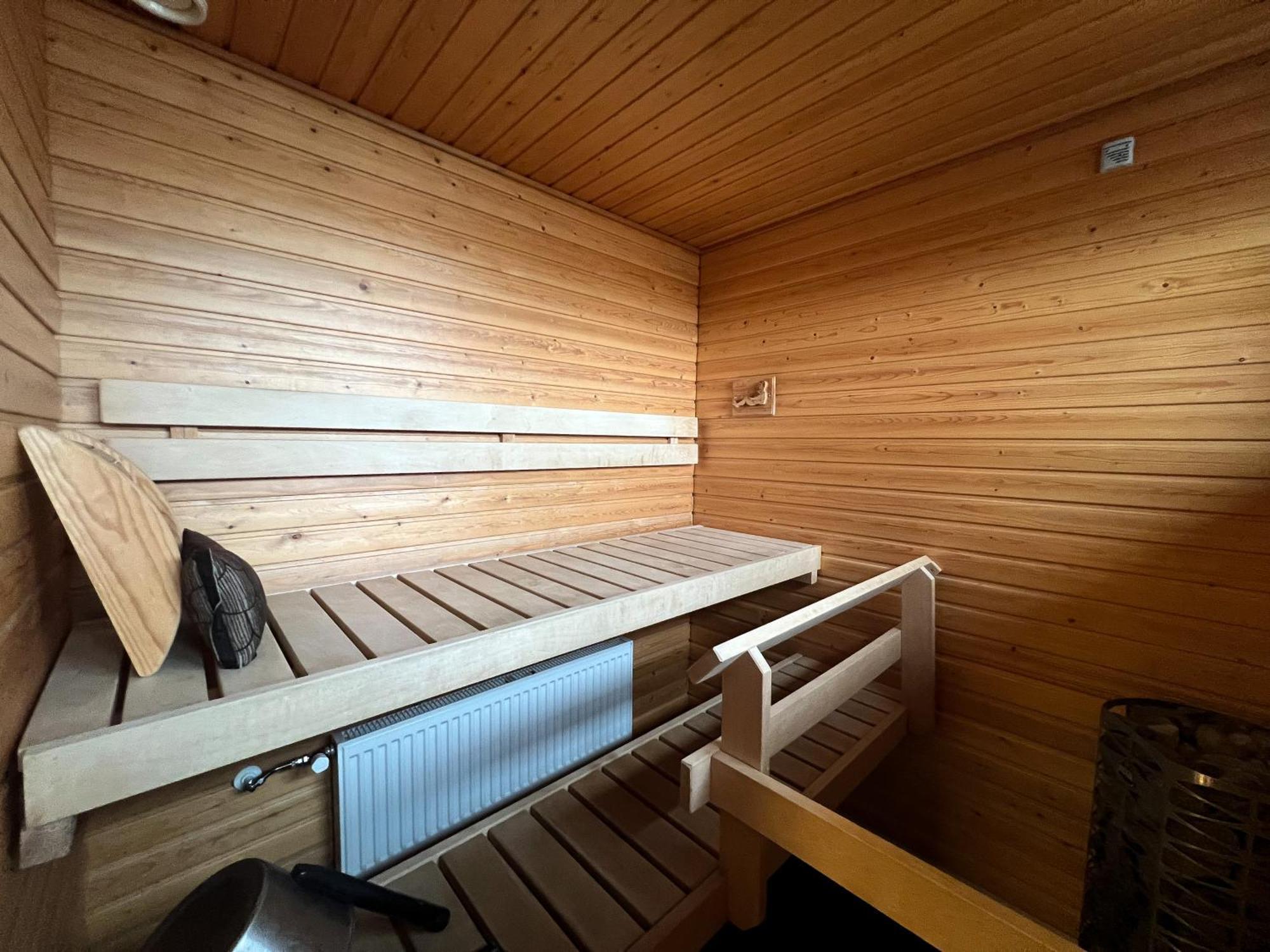 Aurora Penthouse & Suites Рованиеми Экстерьер фото