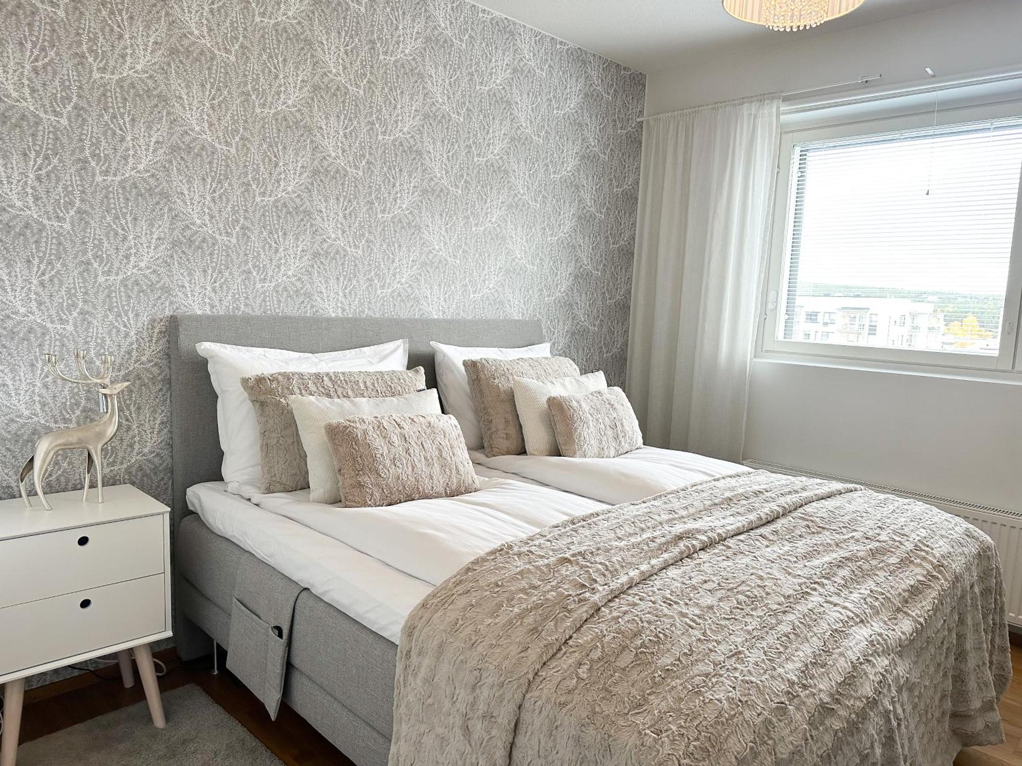 Aurora Penthouse & Suites Рованиеми Экстерьер фото
